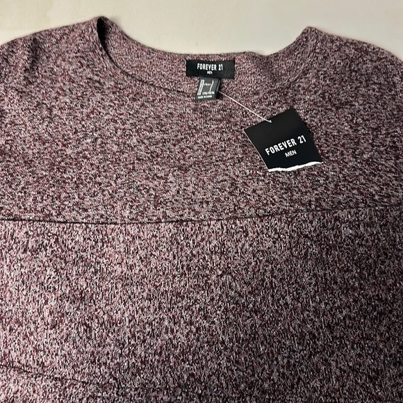 Forever 21 - Men’s Large Burgundy Knit Long Sleeve - Picture 3 of 5
